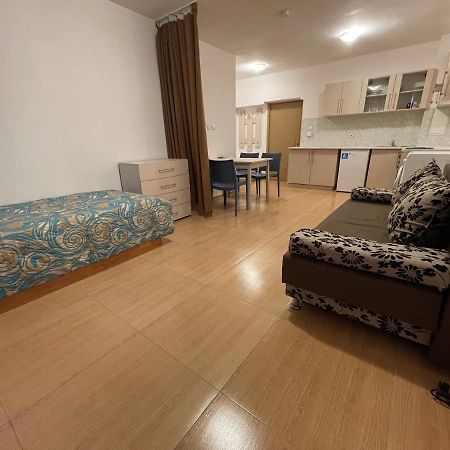 Menada Grand Kamelia Apartments Sunny Beach Esterno foto