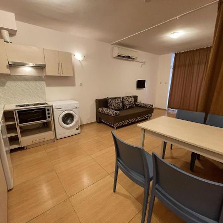 Menada Grand Kamelia Apartments Sunny Beach Esterno foto