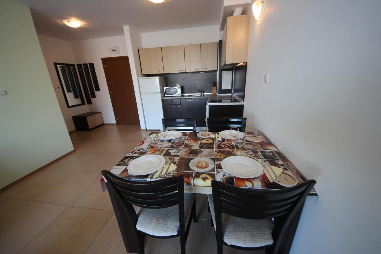Menada Grand Kamelia Apartments Sunny Beach Camera foto