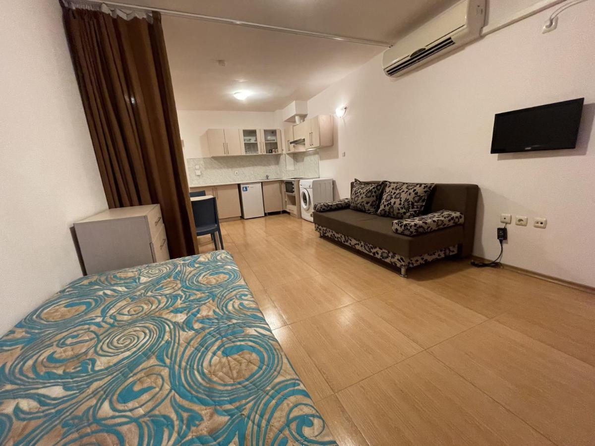Menada Grand Kamelia Apartments Sunny Beach Esterno foto