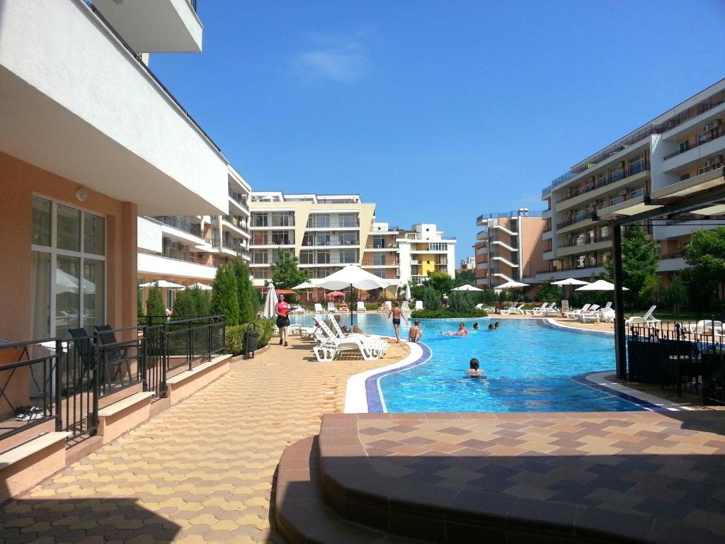 Menada Grand Kamelia Apartments Sunny Beach Esterno foto