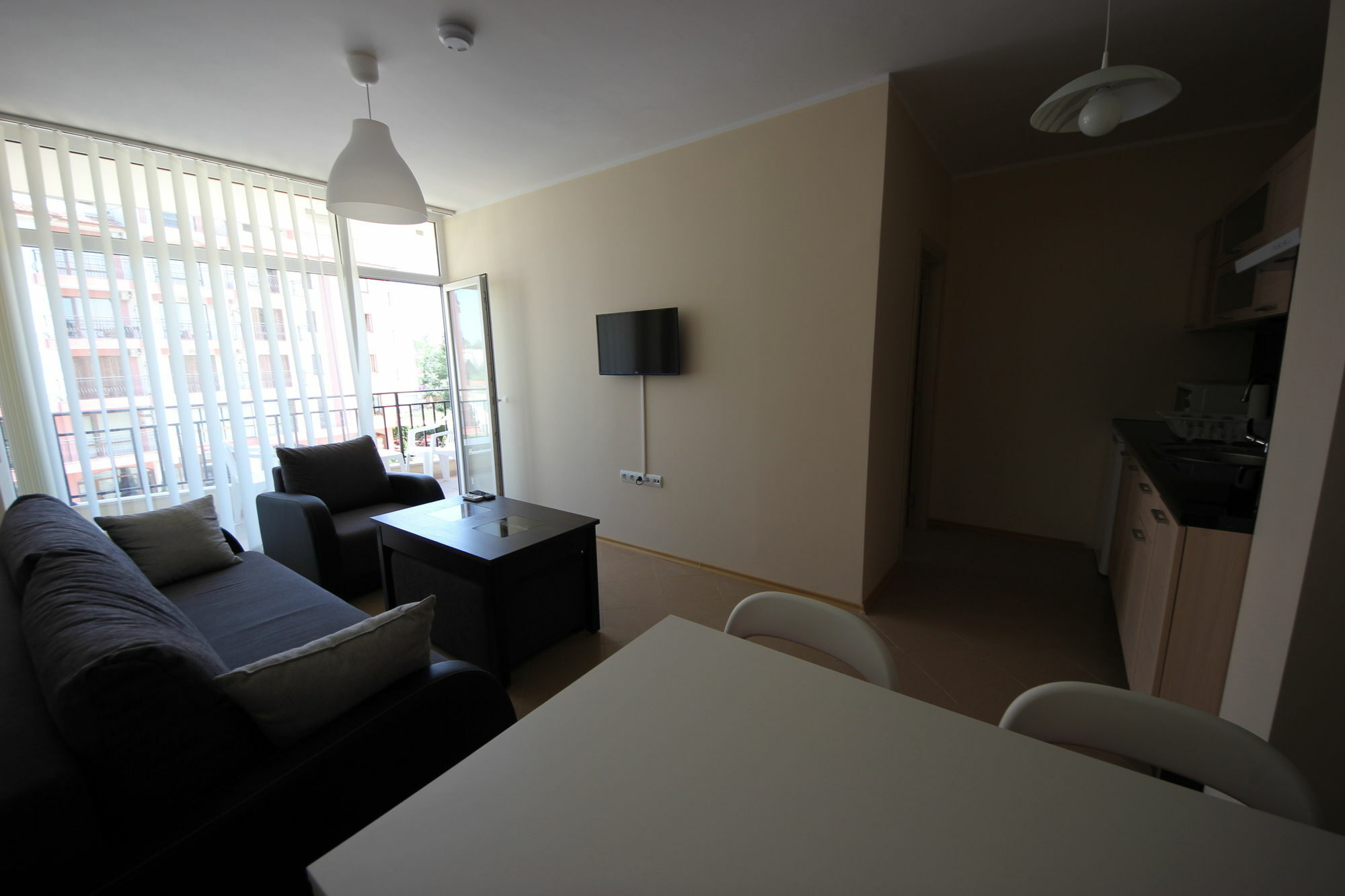 Menada Grand Kamelia Apartments Sunny Beach Esterno foto